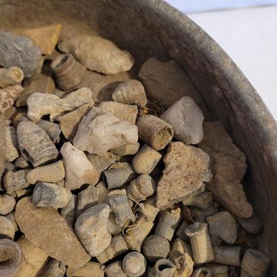 Antique Arrowheads, Roundshots, Bullets and More (BD-CE)