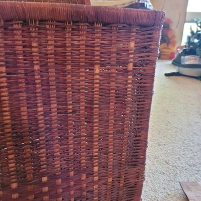 Woven Hamper and Storage Shelf (L-CE)