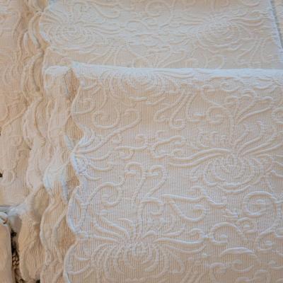 Coverlets, Bedspreads and More (L-CE)