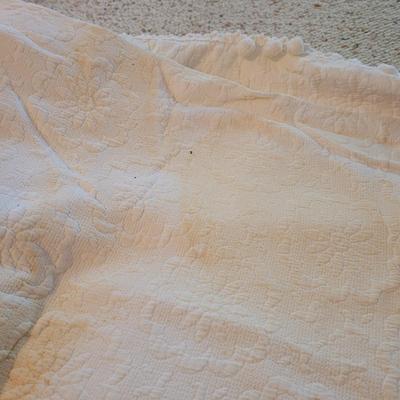 Coverlets, Bedspreads and More (L-CE)