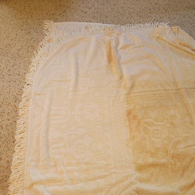 Coverlets, Bedspreads and More (L-CE)
