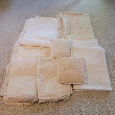 Coverlets, Bedspreads and More (L-CE)
