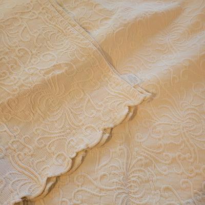 Coverlets, Bedspreads and More (L-CE)