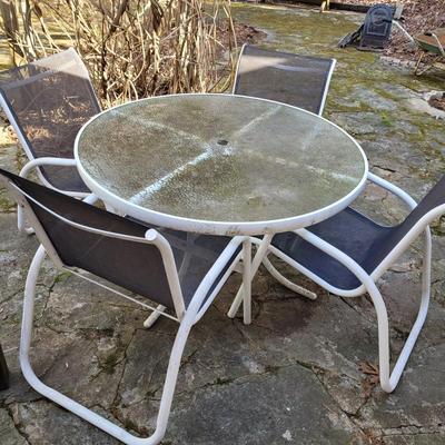 Patio Table and Chairs (Y-CE)