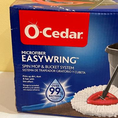 O-CEDAR ~ Microfiber Easywring ~ Spin Mop & Bucket System