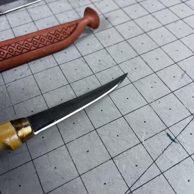 2 Fillet Knives 