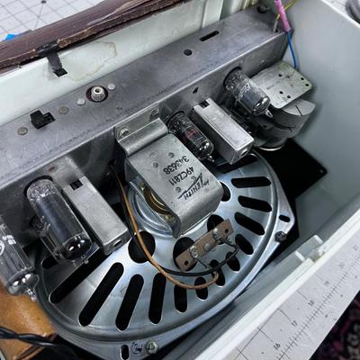 Zenith Radio 