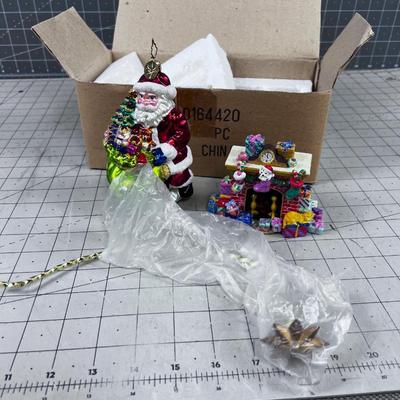 ORNAMENT - Fire Place Santa Claus with Stand