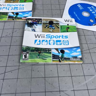 Wii with NO Power Cord 