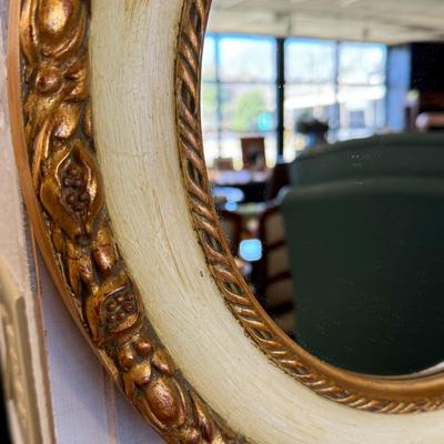 Nicely Detailed Painted Round Mirror