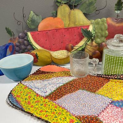 Fruit decor & glass items with 2 placemats