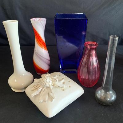Hall & Other Vases Plus Floral Frogs (DR-HS)