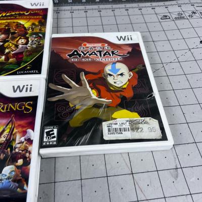 5 Wii Games; Star Wars, Lord of the Ring & Avatar 
