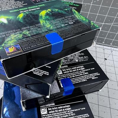 4 ALIEN VHS Sealed 