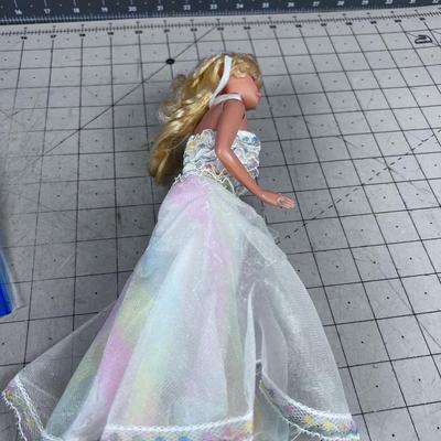 Vintage 1970's Birthday Barbie 
