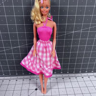 Vintage 1970's Barbie Doll "My 1st Barbie" 