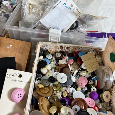 Huge sewing craft lot