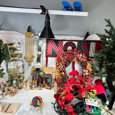 Jim Shore nativity figuines, Lots of Noel