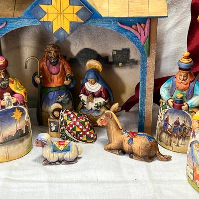Jim Shore nativity figuines, Lots of Noel