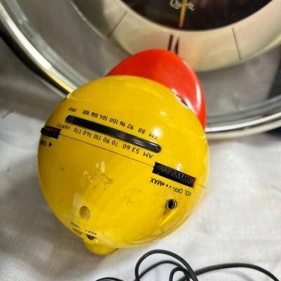 Transistor radios, Stereo system, Drone, clock