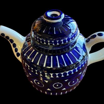 Arabia of Finland Valencia Teapot