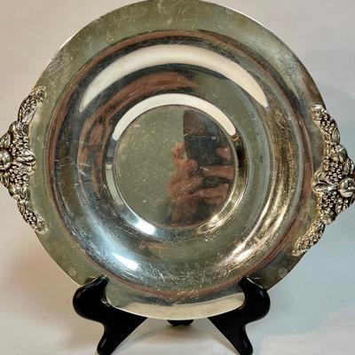 W & SB Blackinton EPC Silver Plated Round Serving Plate with handles