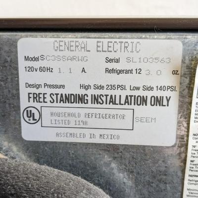 GE Mini Fridge