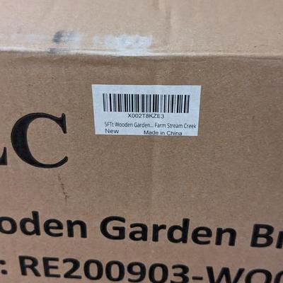 NIB 5ft Wooden Garden Bridge