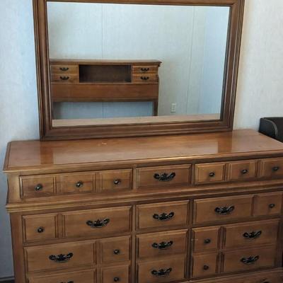 Flanders 9 Drawer Dresser