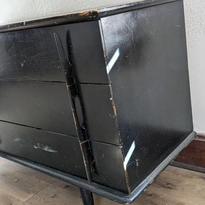 United Mid Century Dresser