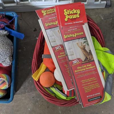 Pet Supplies