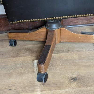 Executive Office Chair