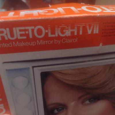 True-To-Light Vll Tinted Makeup Mirror (F)