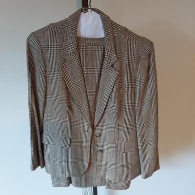 Women's 70s 80s Suit Sets and Separates Size 6 - 10 (B1-BBL)