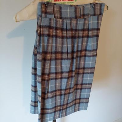 Women's 70s 80s Suit Sets and Separates Size 6 - 10 (B1-BBL)