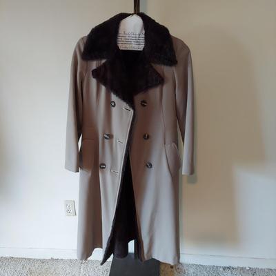 Five 70s 80s Trench Coats Size S/M (BC-BBL)
