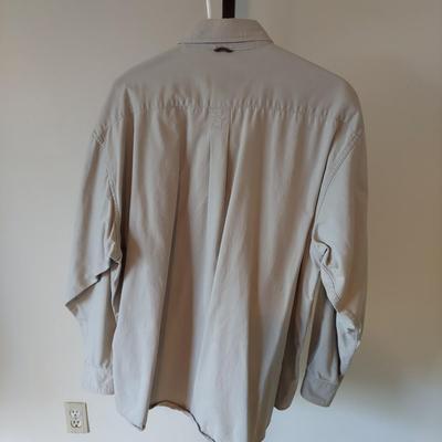 Men's Sz L/XL Woolrich Chore Coat, Columbia Ptarmigan Field Pants and more (BC-BBL)