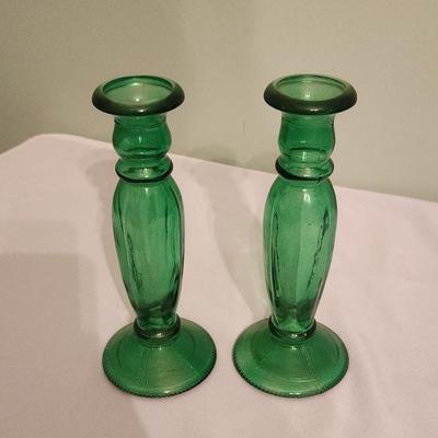 Gren candle stick holders