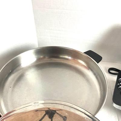 H576 Prego Pizelle Baker & Faberware Electric Skillet