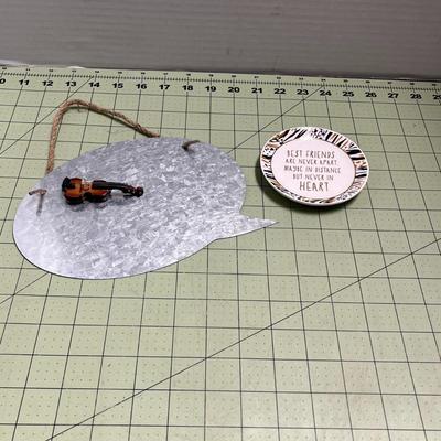 Magnetic Quote Bubble, Best Friend Decor, and Magnetic Violin