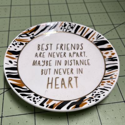 Magnetic Quote Bubble, Best Friend Decor, and Magnetic Violin