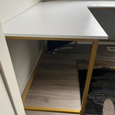 Elephance L-Shaped & Corner Desk ($120 new) *Needs to be assembled