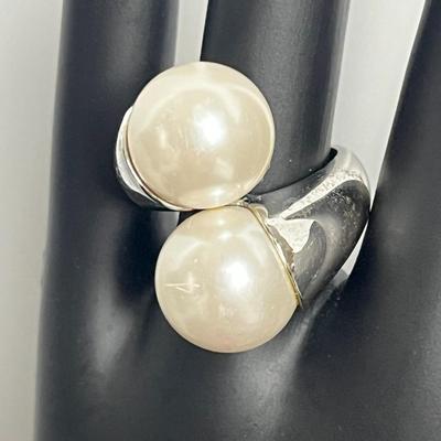 Sugarfix Faux Pearl Necklace and Ring (20)