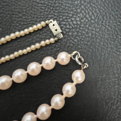 Faux Pearl Necklaces (21)