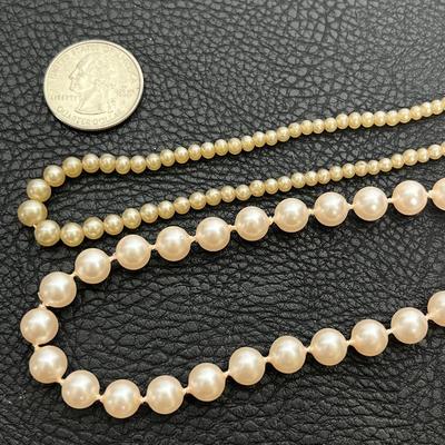 Faux Pearl Necklaces (21)