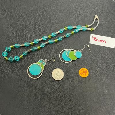 Blue & Green Beaded Necklace with Earrings (29)