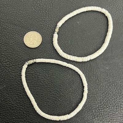 Seashell Necklace and Puka Shell Bracelets (35)