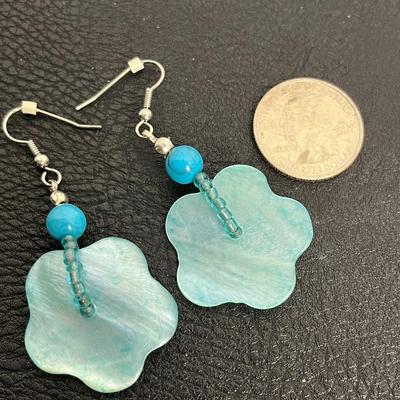 Circle Beaded Statement Necklace, Blue Bracelet, and Earrings (36)