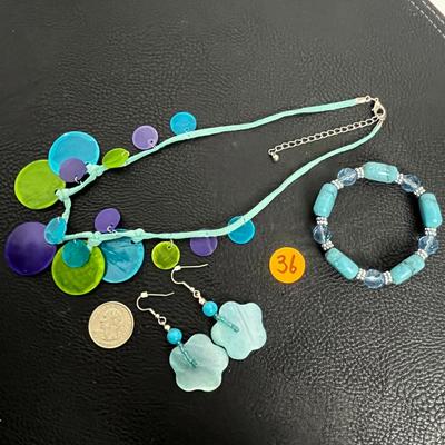 Circle Beaded Statement Necklace, Blue Bracelet, and Earrings (36)