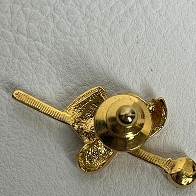 Gold Necklace, Earrings, and Pin (54)